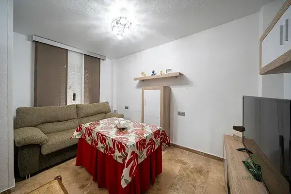 Casa en Otura con Apartamento Independiente y Vistas a Granada