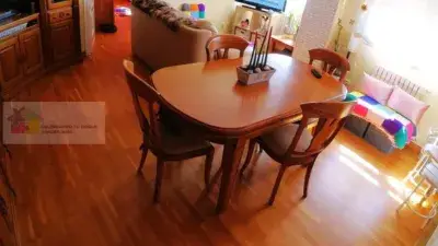 Piso en venta en Villadangos del Páramo