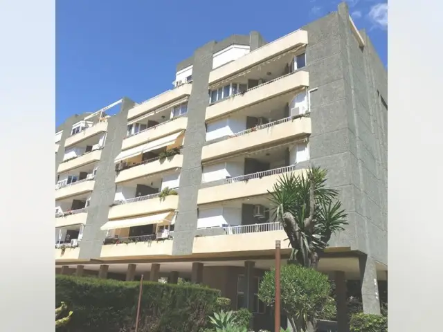 Piso de 2 Dormitorios en venta Arroyo De La Miel, España