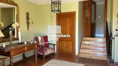Casa en Venta en Torme 5 Dormitorios Garaje Jardin