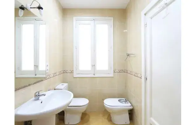 Alquiler Habitaci
ón 108m
² Madrid Salamanca