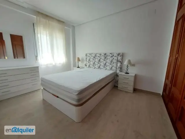 Piso en Alquiler Nervion Juan de Juanes Estudiantes Profesionales