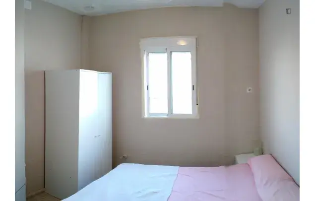 Alquiler Habitacion Sevilla 5 Dormitorios Estudiantes Amate-Plata