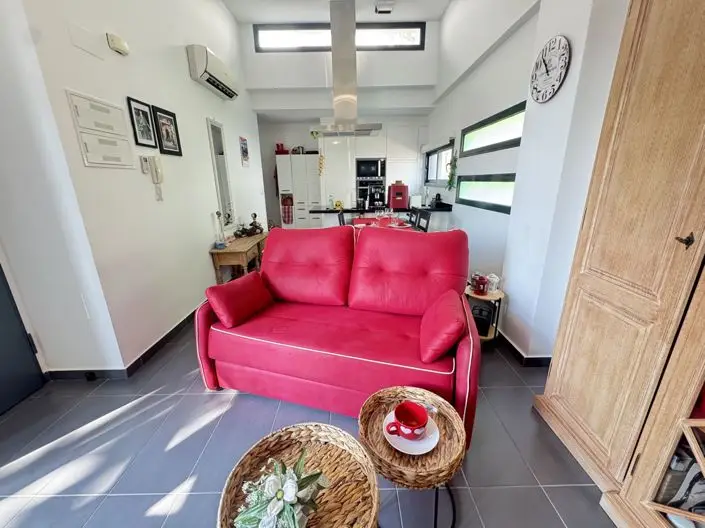 2 Bed Townhouse for sale