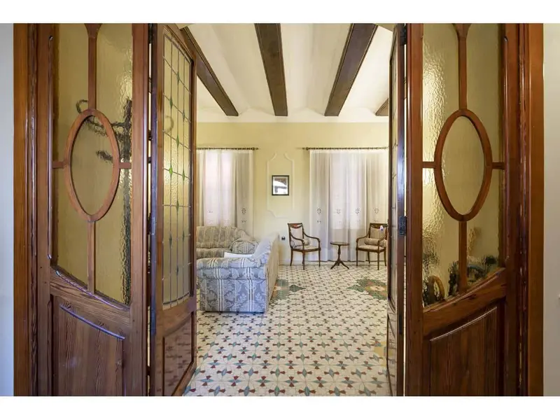 Casa de Lujo en Xativa: Antigua Casa Conventual con 950m2