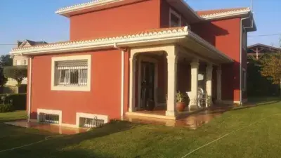 Chalet en Venta en Arilll Oleiros