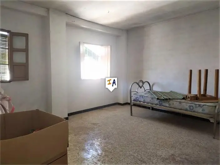 Casa Adosada 5 Dormitorios Lucena Cordoba