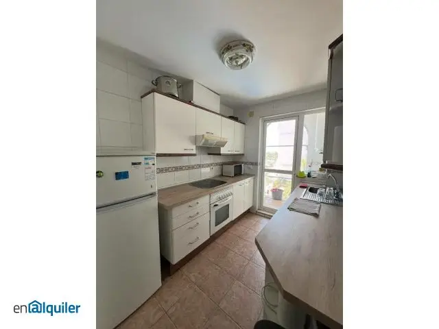 Alquiler Piso Estepona Pueblo Ascensor Terraza Playa Profesores
