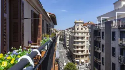 Atico en alquiler en Gros Calle Iparragirre