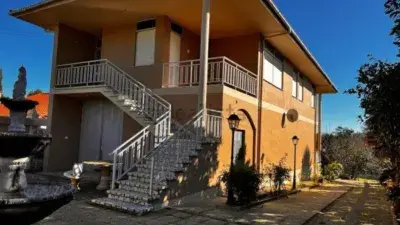 Chalet en venta en Tomiño