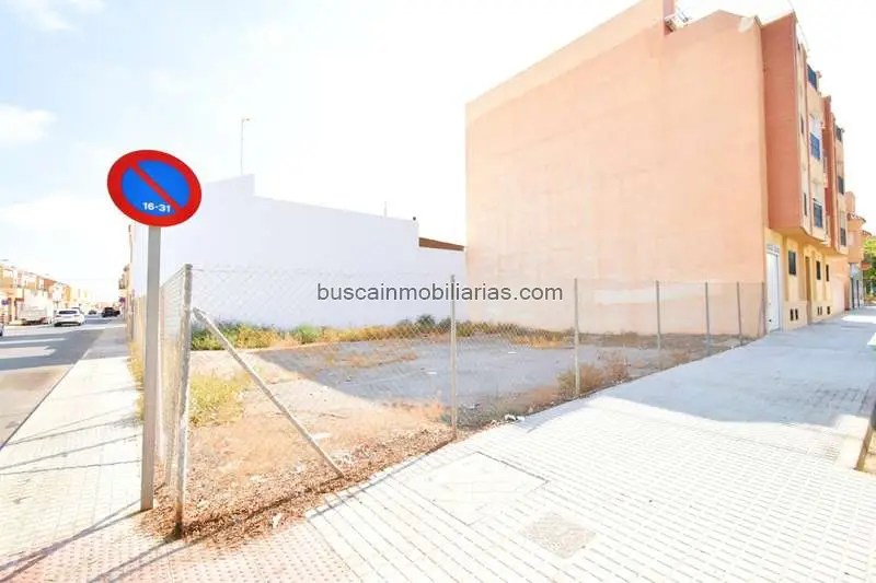 Solar Urbanizable 250m2 El Ejido Norte - Oportunidad Inversi	ón