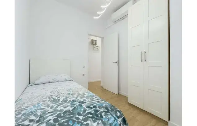 Alquiler Piso 3 Dormitorios 77m2 Barcelona