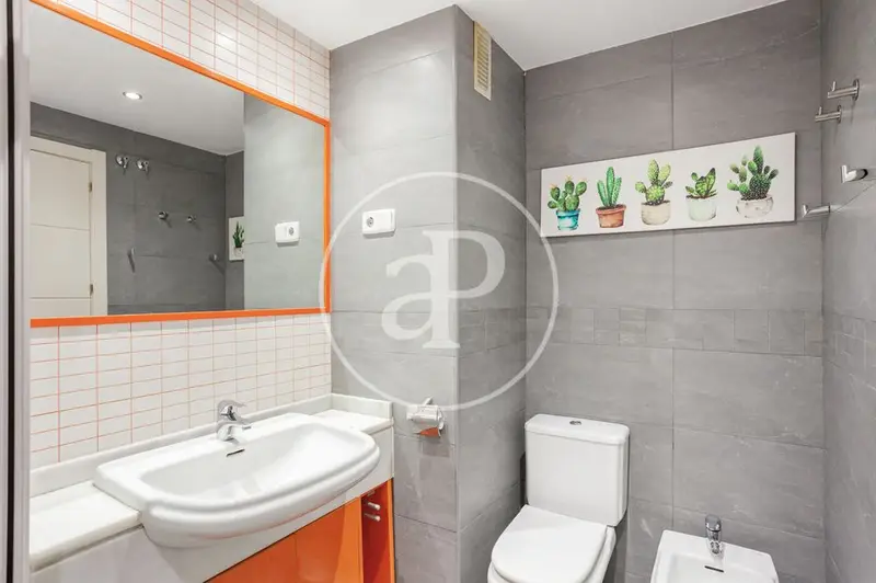 Alquiler Piso Legazpi Madrid Terraza 60m2 Garaje Trastero