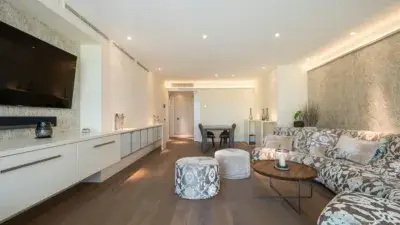 Atico en Venta en Bendinat 3 Dormitorios 2 Banos Terraza y Azotea