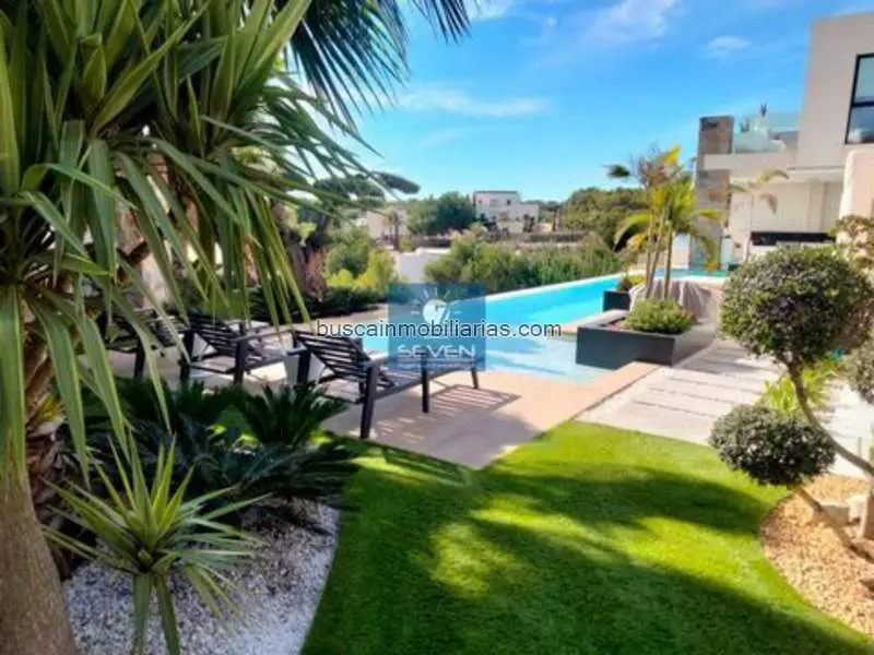 Villa de Lujo en Venta Las Colinas Golf