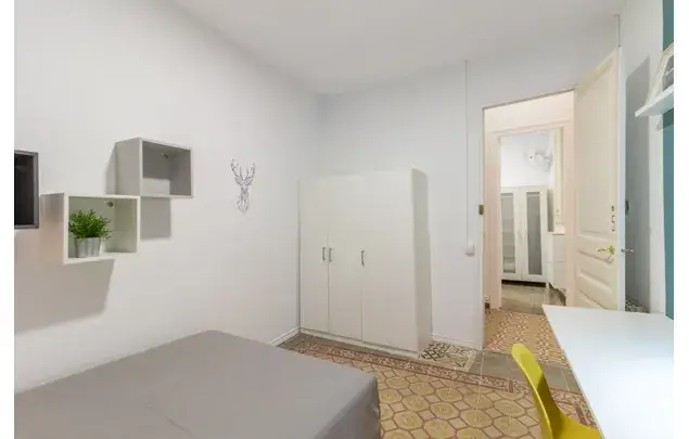 Alquiler Habitacion Barcelona Contrato Legal Incluido