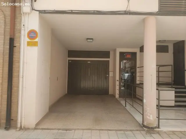 Garaje en Venta en Almansa San Isidro 12m2