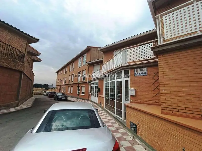 Piso en Venta La Muela 2 Dormitorios Garaje Trastero
