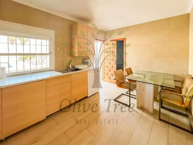 Chalet en alquiler Cala d en Bou Ibiza