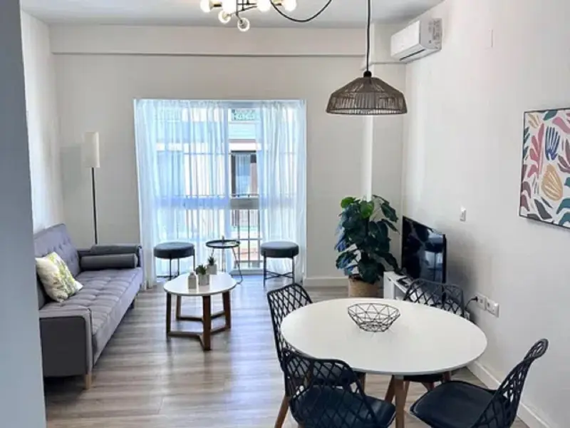 Apartamento 2 Dormitorios Málaga Centro