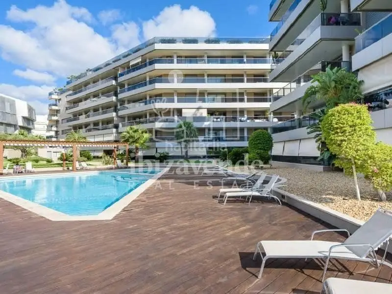 Apartamento en Venta Botafoc Ibiza 3 Dormitorios 2 Baños