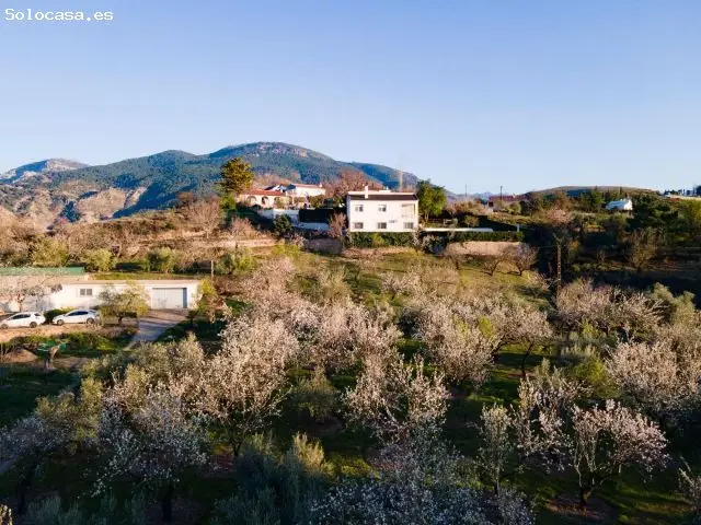 Finca Rústica con Piscina en Monachil