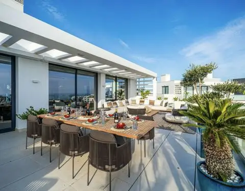 Casa-Villa de 3 Dormitorios en venta Fuengirola, España