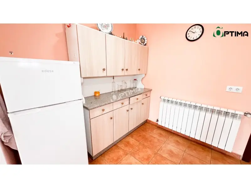 Casa en Venta en Arzúa 7 habitaciones 2 baños
