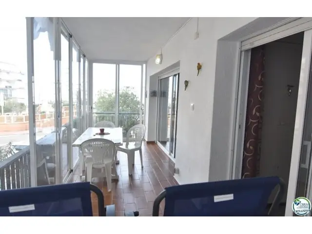 Apartamento en Venta en Roses cerca de la Playa
