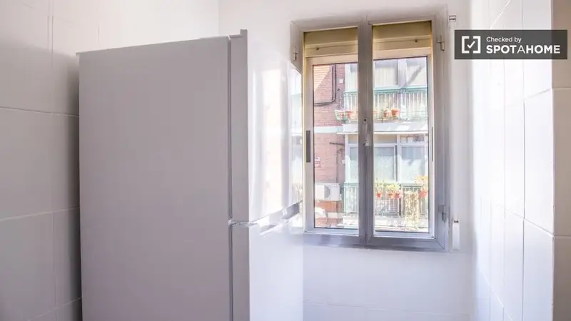 Apartamento en Madrid 2 dormitorios 1 ba

