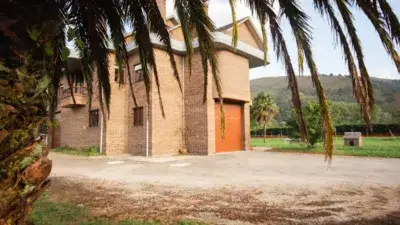 Casa en venta en Calle Bo Carrejo, Número 109