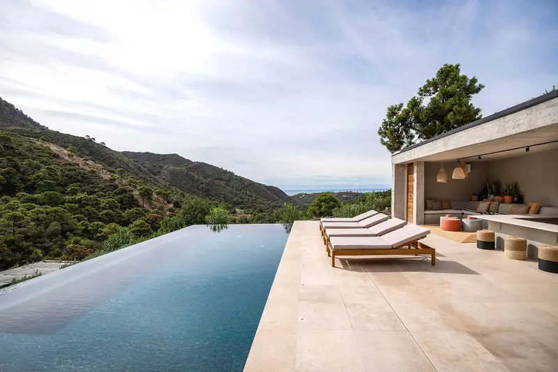 Villa de Lujo 5 Dormitorios Benahavis Alquiler