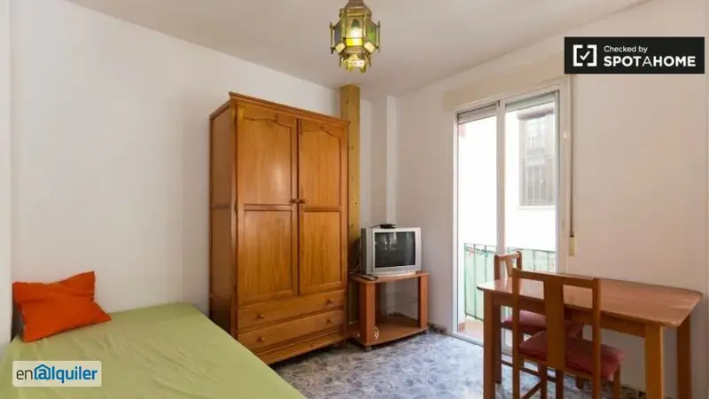 Estudio en Alquiler Barrio de la Magdalena Balcon Privado