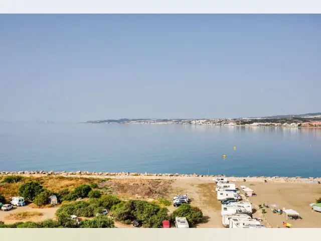 Atico en Estepona con Vistas al Mar Renovado 2 Dormitorios