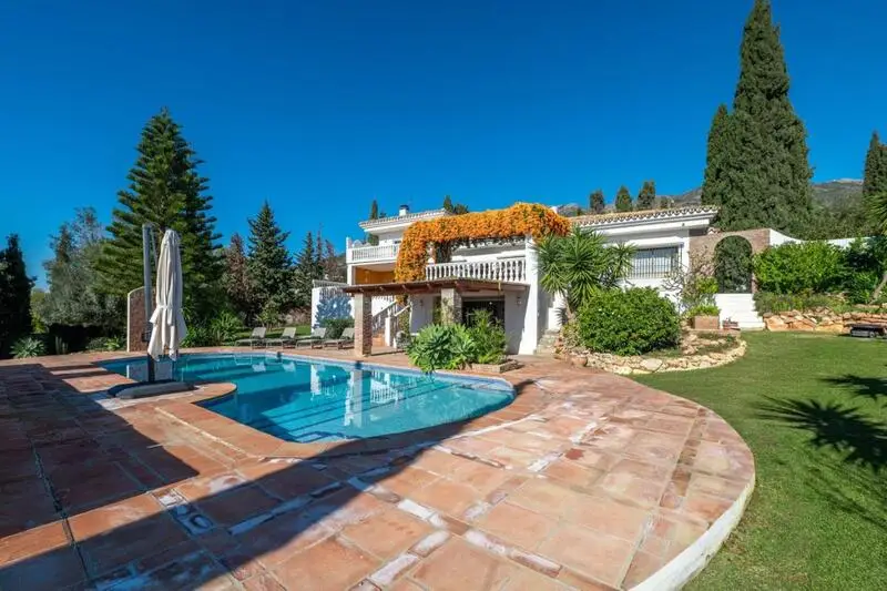Villa de Lujo en Mijas 4 Dormitorios Vistas al Mar