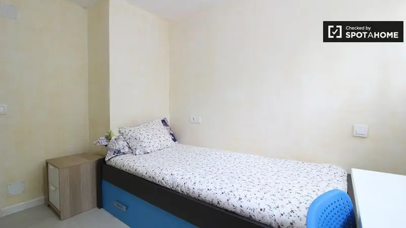 Apartamento 3 dormitorios 1 ba
																		
																		
																		
																		
																		
																		
																		
																		
																		
																		
																		
																		
																		
																		
																		
																		
																		
																		
																		
																		
																		 Madrid Spotahome
