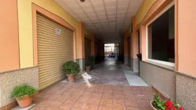 Piso en Venta en Maracena Centro Cerca del Metro