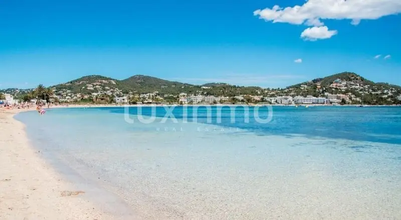 Apartamentos de Lujo en Venta en Ibiza Marina Botafoc Talamanca