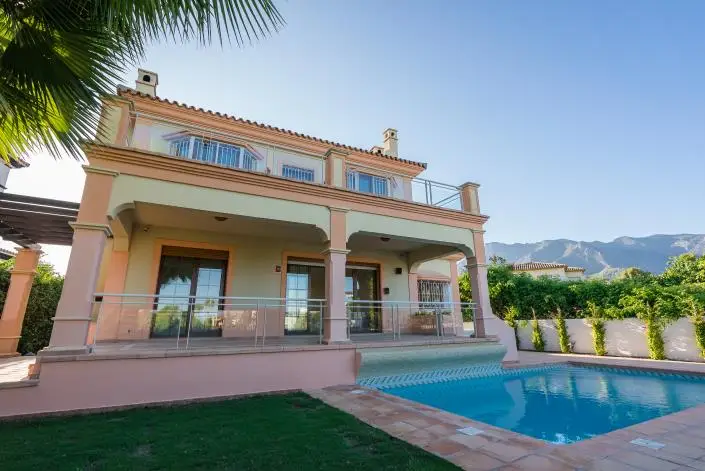 Villa de Lujo 4 Dormitorios en Marbella