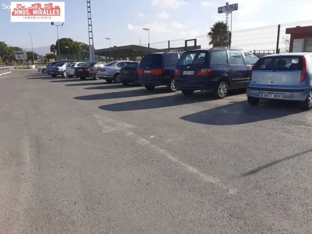 Alquiler Campa Granja Rocamora 1350m2 Oficina 60m2