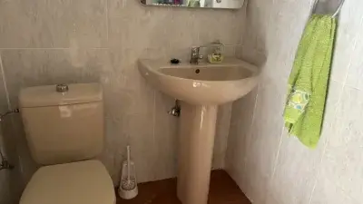 Casa en Castelseras con Garaje Posible y 3 Dormitorios