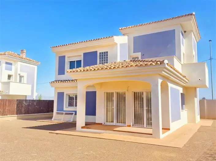 Villa 3 Dormitorios Jardines Almenara Costa Calida