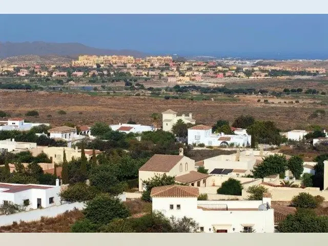 Terrenos Edificables en Cuevas de Almanzora: Casas a Medida