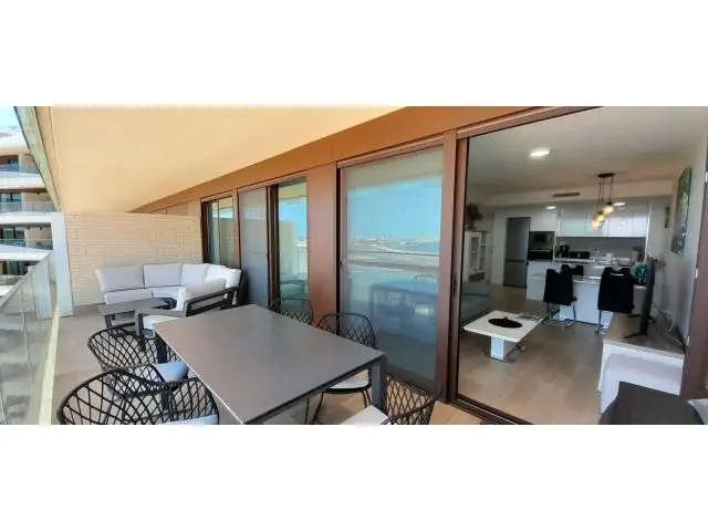 Apartamento con Vistas al Mar en La Manga del Mar Menor