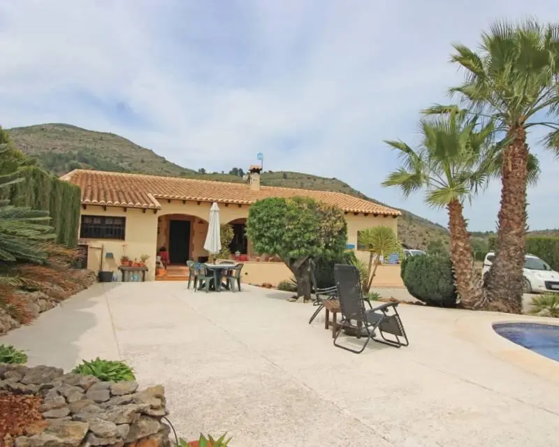 Villa de Lujo con Vistas al Valle de Jalón 4 Dormitorios