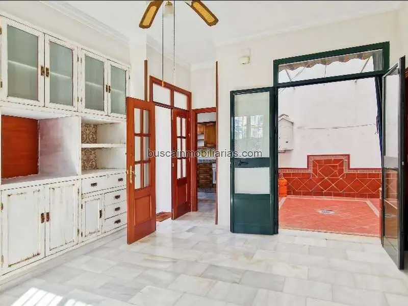 Casa en venta en Pilas planta baja 72m2 3 dormitorios