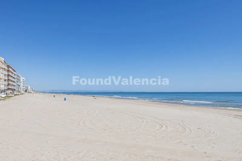 Ático en venta El Perellonet Valencia cerca de la playa