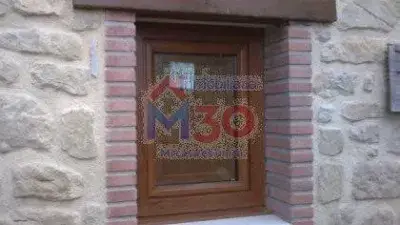 Casa adosada en venta Valle de Tobalina 120m2