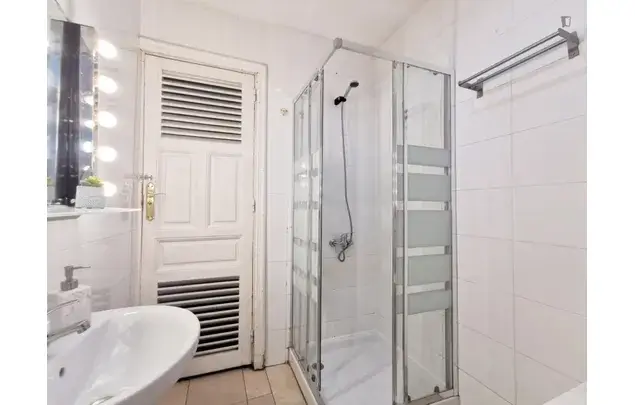 Alquiler Apartamento 6 Dormitorios Madrid Estudiantes Julio Agosto