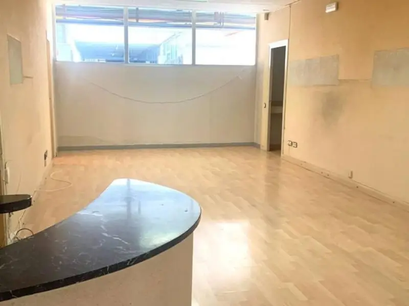 venta Local Comercial en Hostafrancs, Sants-Montjuïc (OYF-BVRB4231)- Globaliza